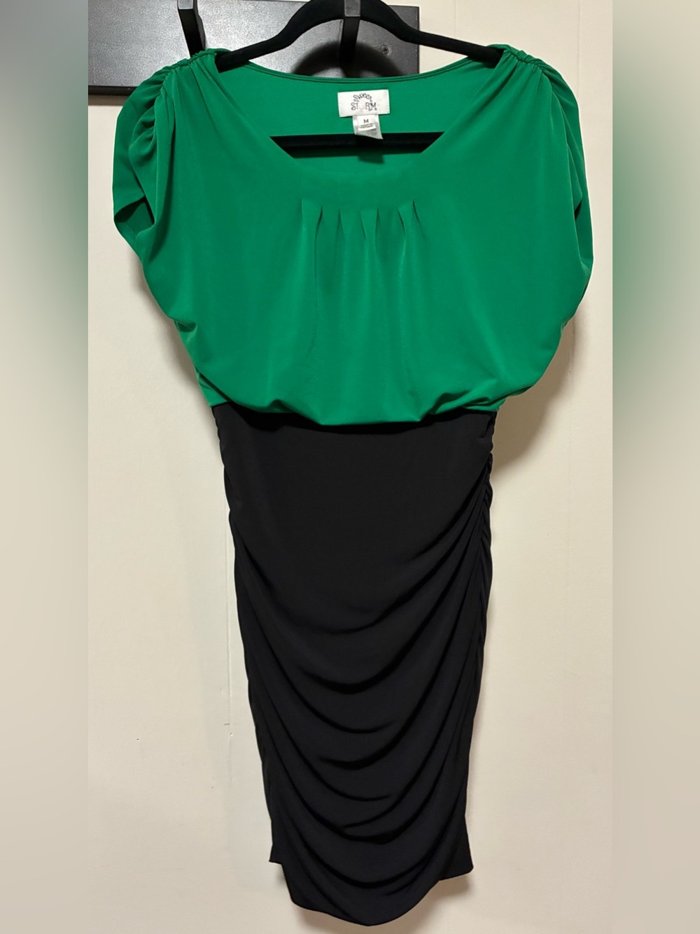 Sweet Storm Women’s M Green Black Colorblock Ruched Blouson Dress